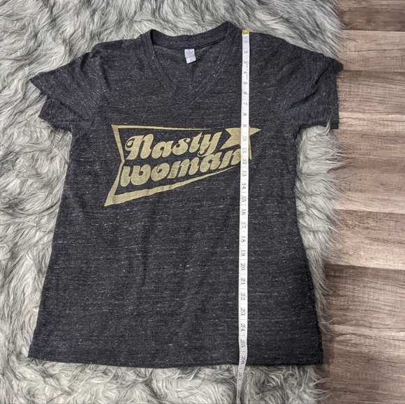 Alternative Earth "Nasty Woman" tee - Picture 6 of 6